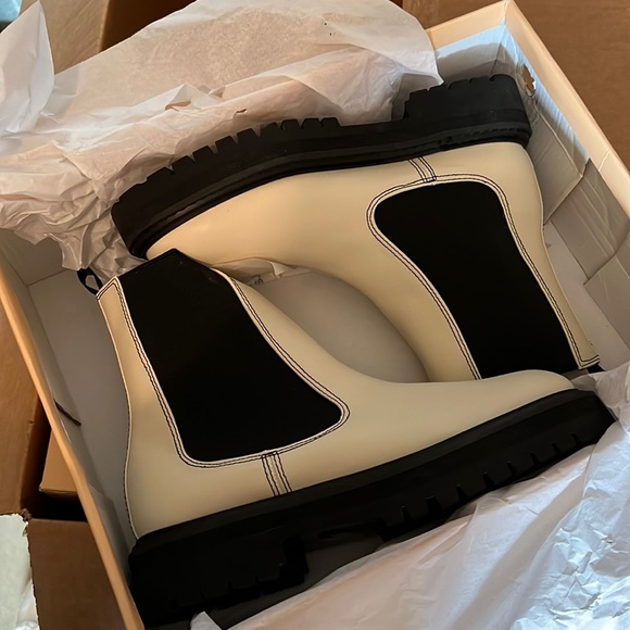 billini flint boot ivory size 9 - Picture 2 of 6